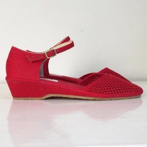 Red Mesh and Canvas Low Heeled Wedge Mary Janes 6.5 M